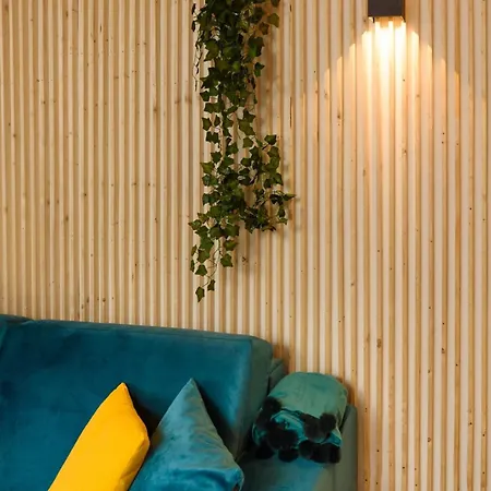 La Maison De La * לה-גרו-דו-רואה